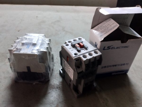 Contactor (7)